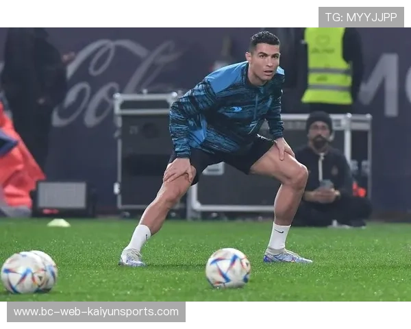 C罗训练照曝光：状态比去年更狠