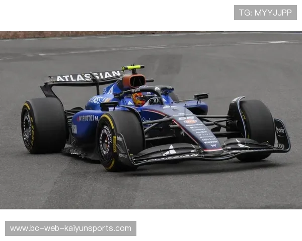 F1 争冠战：维斯塔潘甩开所有人