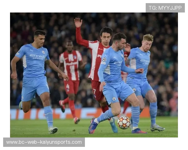 多特蒙德—霍夫曼中路贴地直塞助射破门