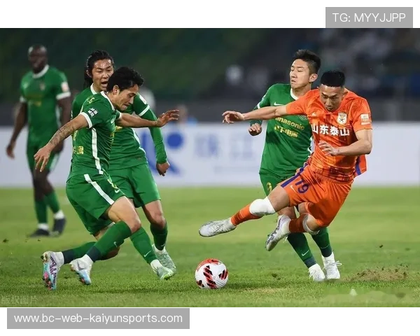 浙江队边路连环推进带动攻势